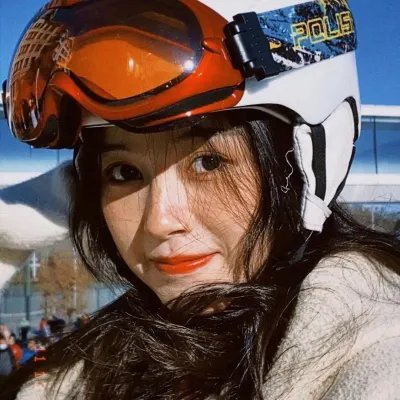 当扎卡里比弗来到小镇